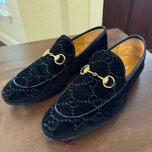 Authentic Men’s Gucci Jordaan GG Velvet Loafer! Size 9.5! Black!